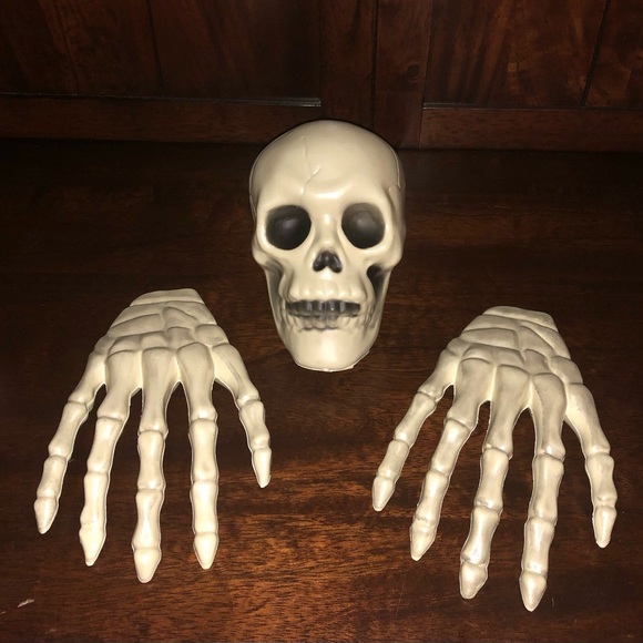 ☠️ 3 PIECE SPOOKY SKELETON SET ☠️ - Picture 1 of 3